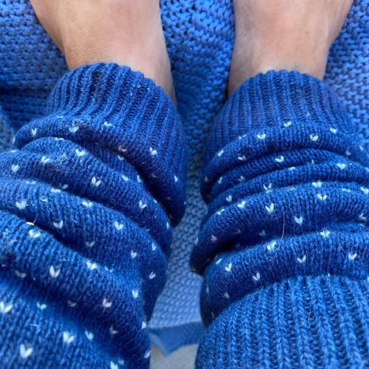 BoneWarmers Wool - Blue Dot